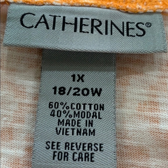 Catherines top - size 1X - Picture 8 of 9